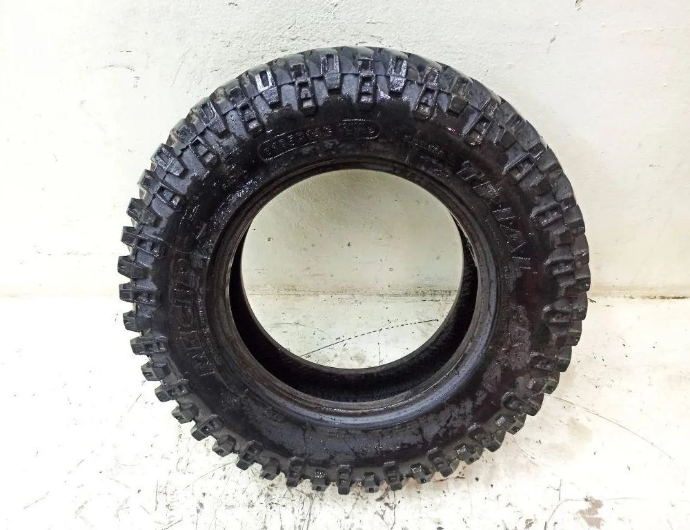 LAND ROVER Range Rover Sport 1 generation (2005-2013) Шина 185R14C,102100L 32866742