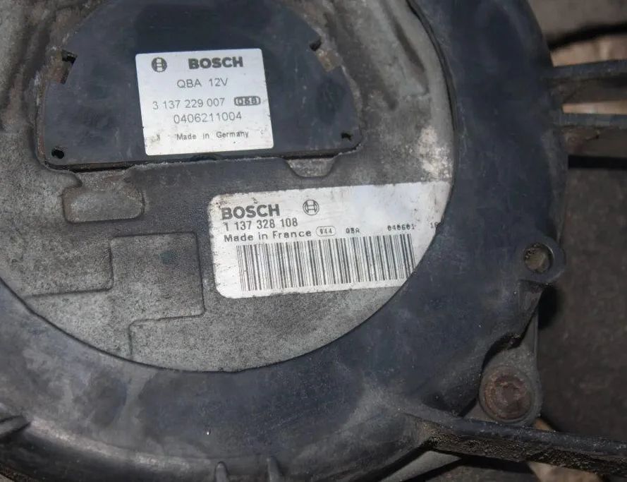 MERCEDES-BENZ SLK-Class R171 (2004-2011) Диффузор 3137229007,3136613293,10490,1137328108,040601,073893,A2035000593,A2035050355,0406211004,0130706806 32873045