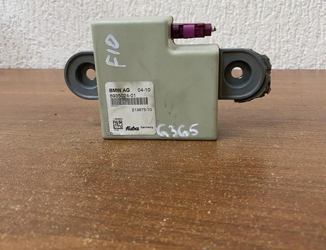 BMW 5 Series F10/F11 (2009-2017) Антенный модуль 6935024-01,21367510,#G365 25711959