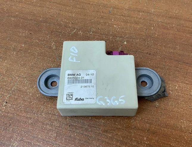 BMW 5 Series F10/F11 (2009-2017) Антенный модуль 6935024-01,21367510,#G365 25711959