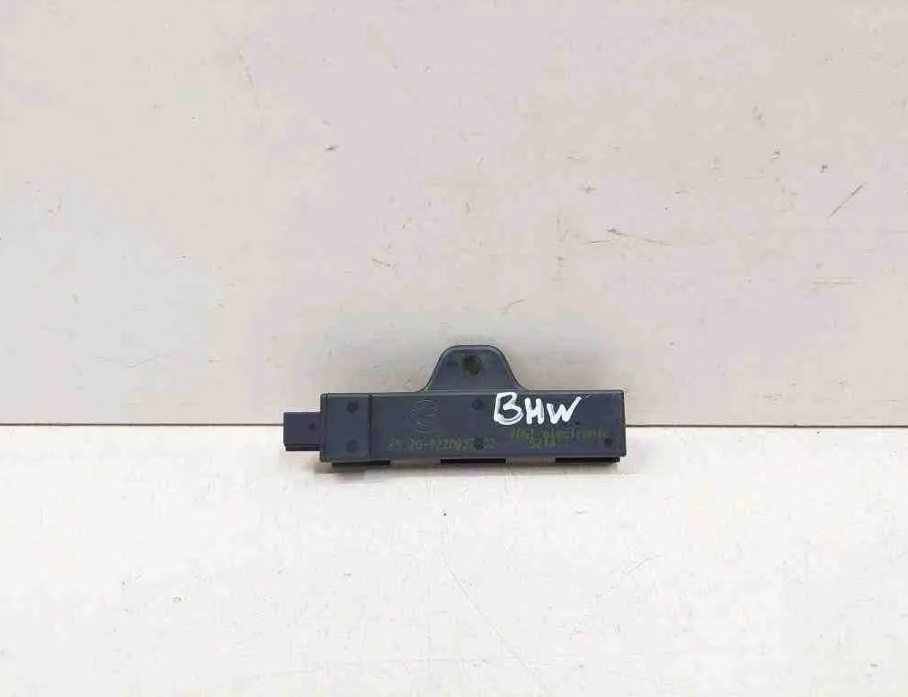 BMW 3 Series F30/F31 (2011-2020) Антенна бесключевого доступа 6520922083202,9220832,65209220832 32728660