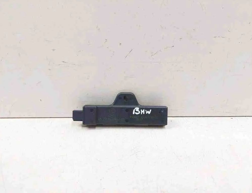 BMW 5 Series F10/F11 (2009-2017) Антенна бесключевого доступа 6520922083202,9220832,65209220832 32728667