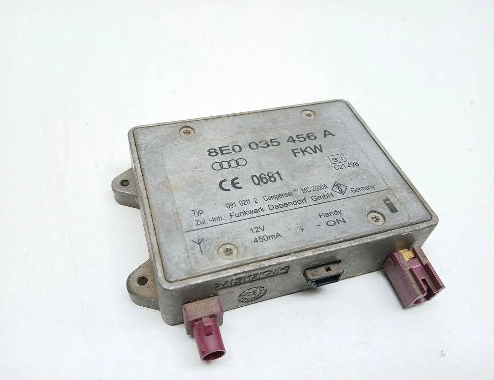 AUDI A3 8P (2003-2013) Антенний підсилювач із кришкою багажника 8E0035456A 31276621