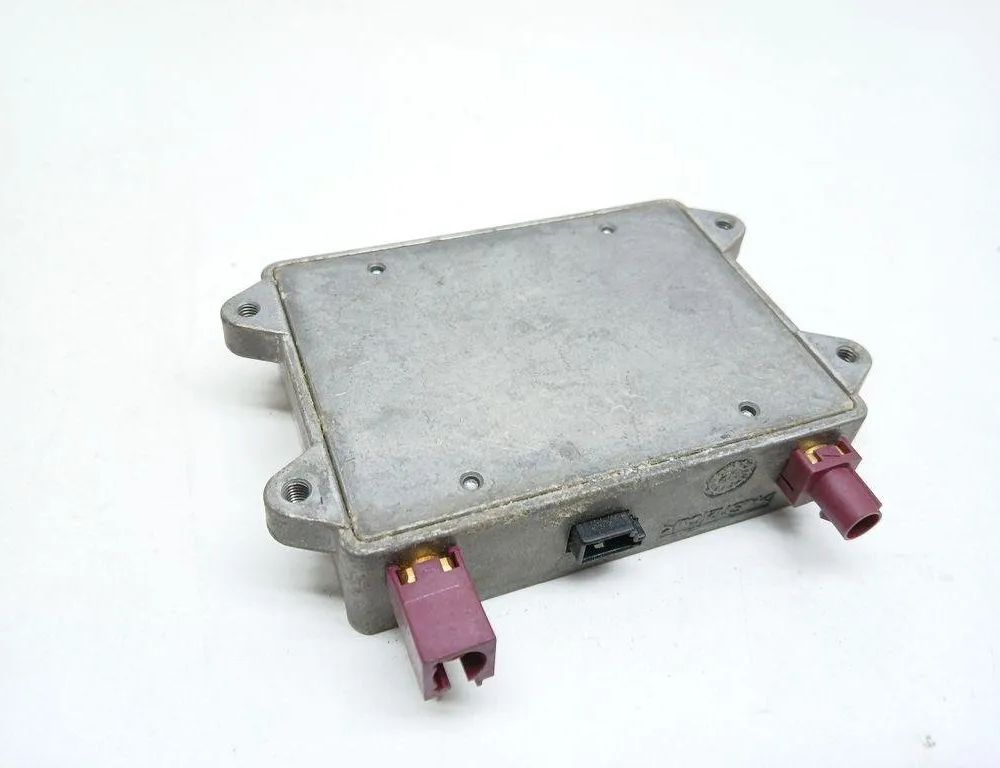 AUDI A3 8P (2003-2013) Антенний підсилювач із кришкою багажника 8E0035456A 31276621