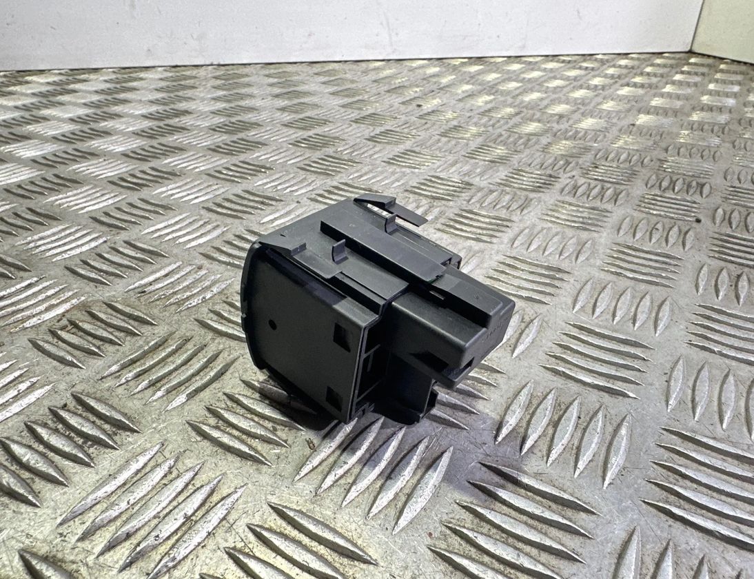 RENAULT Megane 2 generation (2002-2012) Переключатель регулировки высоты фар 88020001,8200095495B 29044461