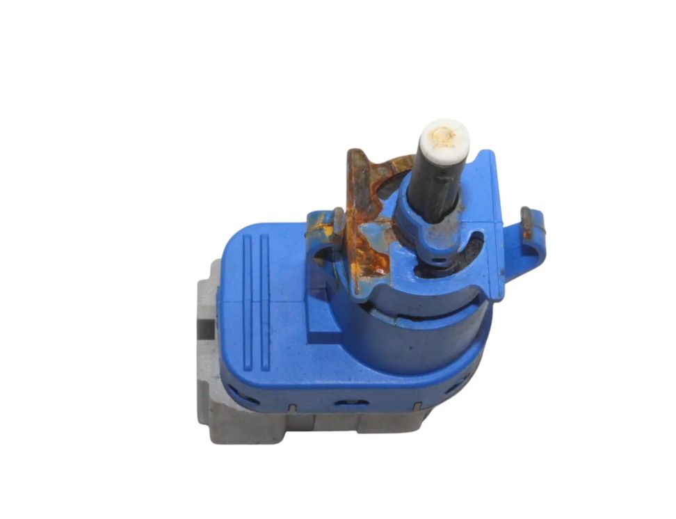 FORD Kuga 2 generation (2013-2020) Датчик тормозной педали 8T4T-9G854-AA 28035875