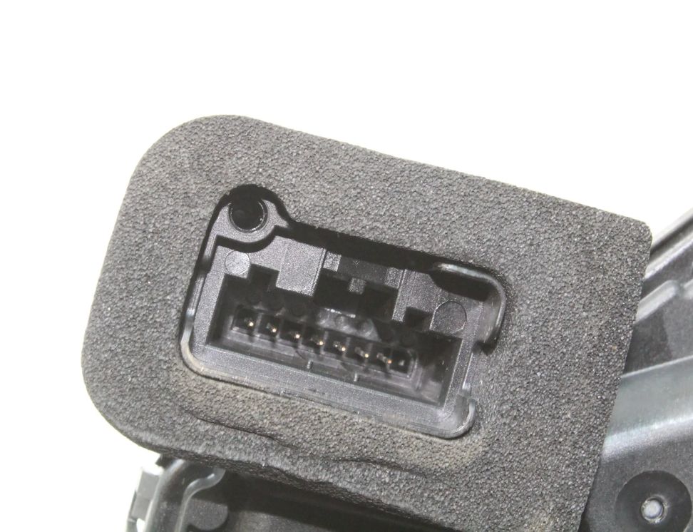 VOLKSWAGEN Golf 8 generation (2019-2023) Замок задней левой двери 5TA839015P 31938108