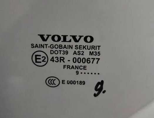 VOLVO C30 1 generation (2006-2013) Скло правої передньої двері 43R000677,E000189,DOT39AS2M35 20560079