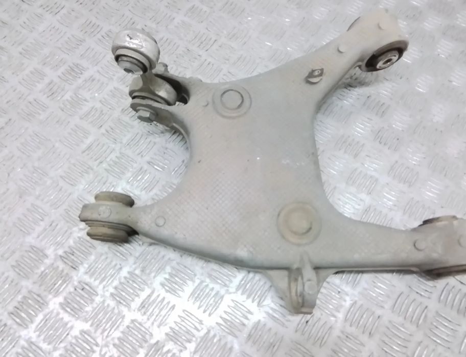 BMW 7 Series F01/F02 (2008-2015) Задня ліва Н-подібна вилка 6865899 22607543