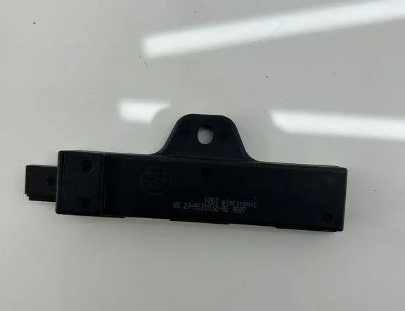 BMW 3 Series F30/F31 (2011-2020) Антена безключового доступу 9220832 31532518