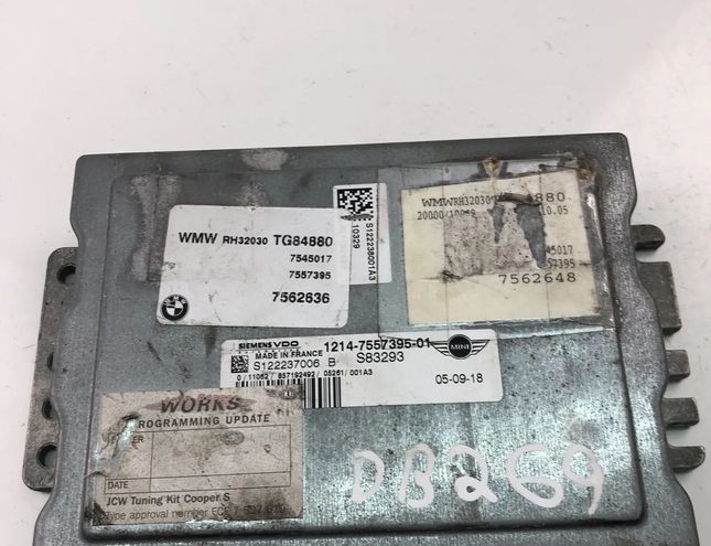 MINI Cooper F56 (2013-2020) Блок керування двигуном ECU 7557395,S122237006B 27203577