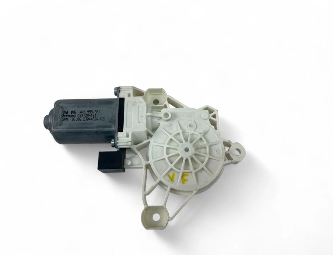 AUDI A8 D5/4N (2017-2024) Мотор керування вікном передньої правої двері 4K0959801 30288712