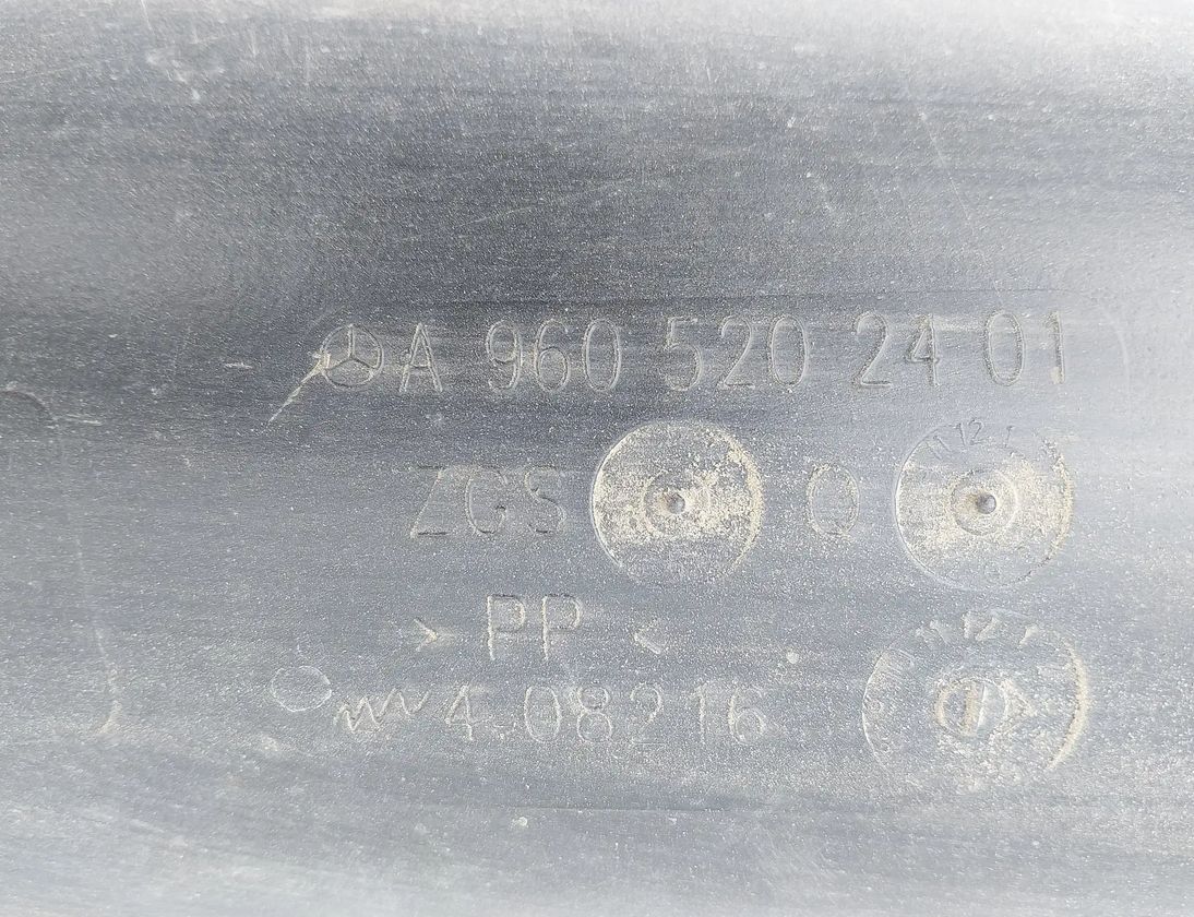 MERCEDES-BENZ ACTROS MP4 (2011-present) 2 generation (2009-2014) Повітрозабірна трубка A9605202401,A9605202401,A9425281382,A9425281382 30251268