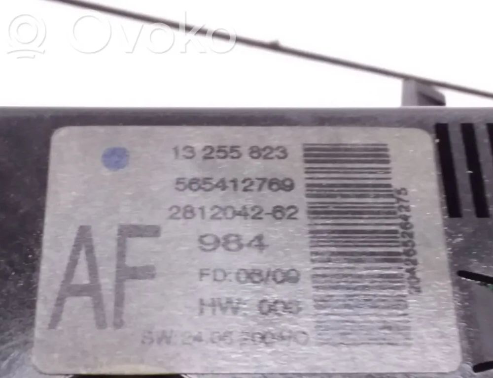 OPEL Astra H (2004-2014) Інтер'єрний годинник 13255823,565412769,281204262 28998738