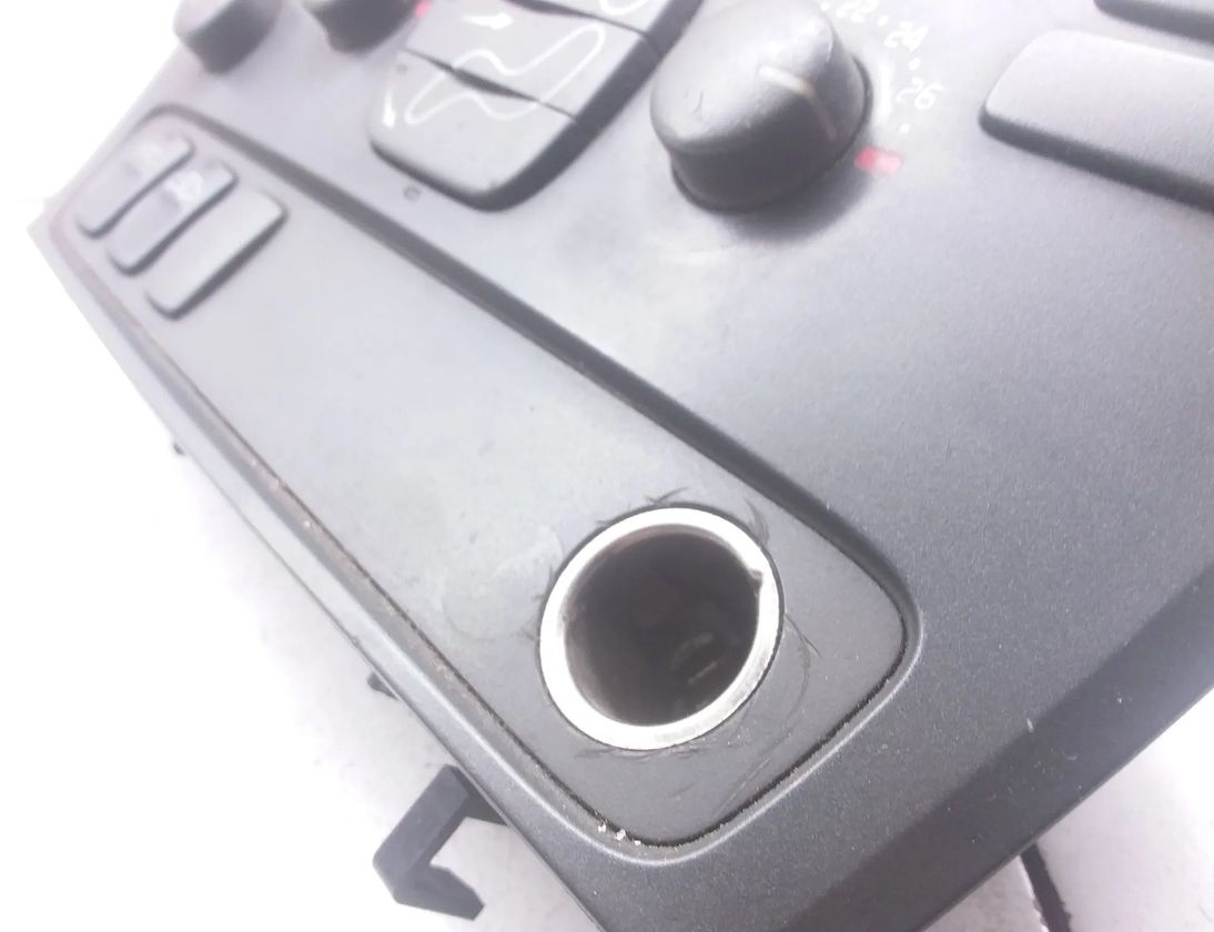 VOLVO S60 1 generation (2000-2009) Pегулятор климы 7923 33079069