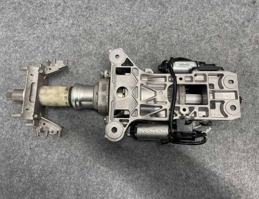 BMW 5 Series F10/F11 (2009-2017) Комплект рульової осі 1056004K,P10768701,6787926 32188098