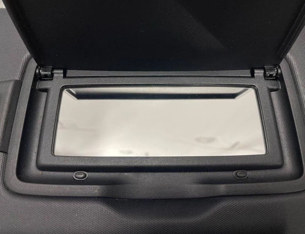 MERCEDES-BENZ C-Class W205/S205/C205 (2014-2023) Сонцезахисний козирок з лівого боку A2058107404 32189952