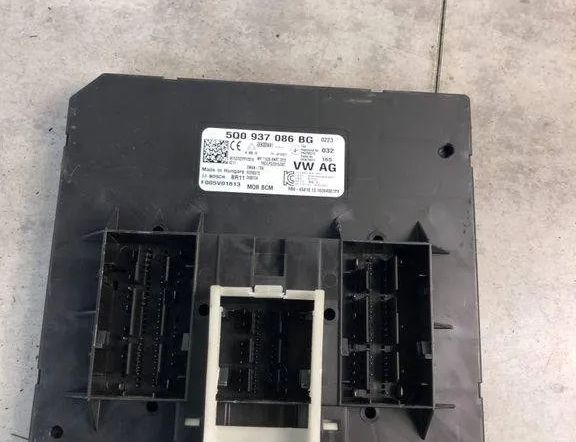 VOLKSWAGEN Passat B8 (2014-2023) Блок управления Комфорт 5Q0937086BG 31949326