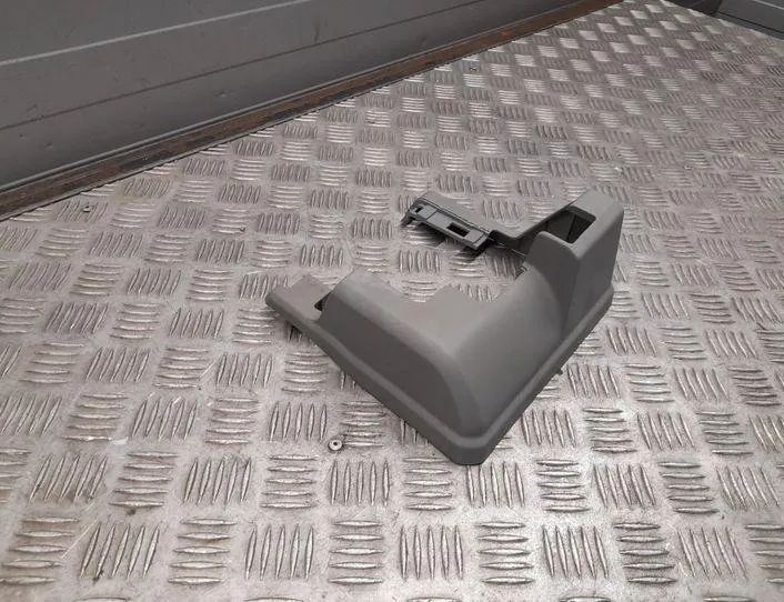 AUDI Q7 4M (2015-2024) Деталі обробки сидінь 4M0883689A 19537090