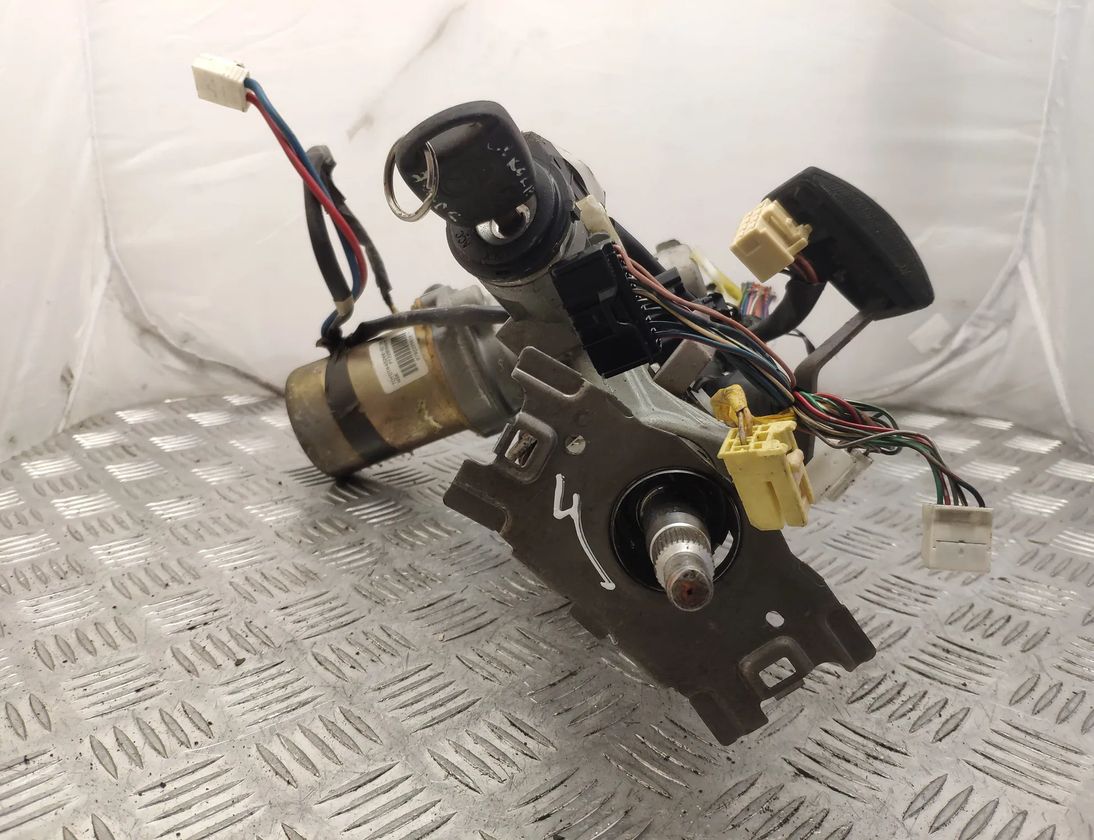 TOYOTA Corolla E120 (2000-2008) Рулевой механизм 45020024,4520002180,8978302020 13718698