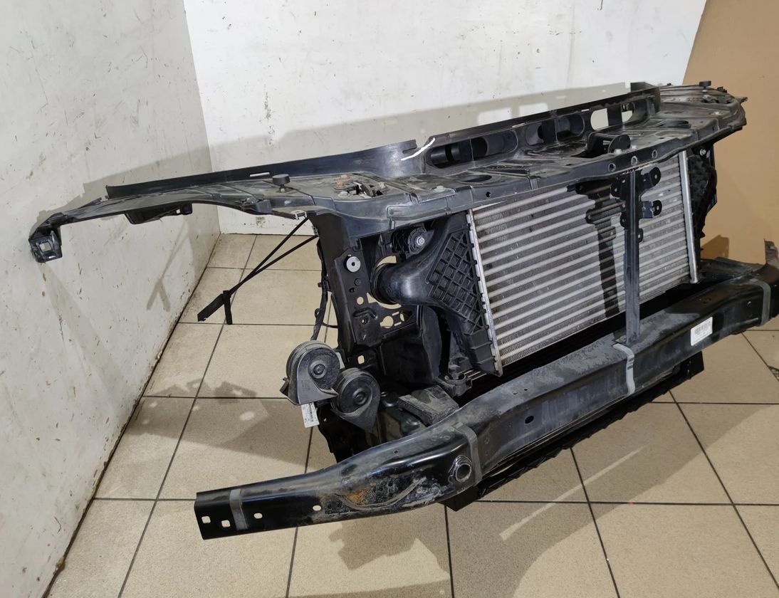 MERCEDES-BENZ GLE W166 (2015-2018) Комплект рамки панелі A0995000004,A0999064000,A1666200034,A0995000002 26544397