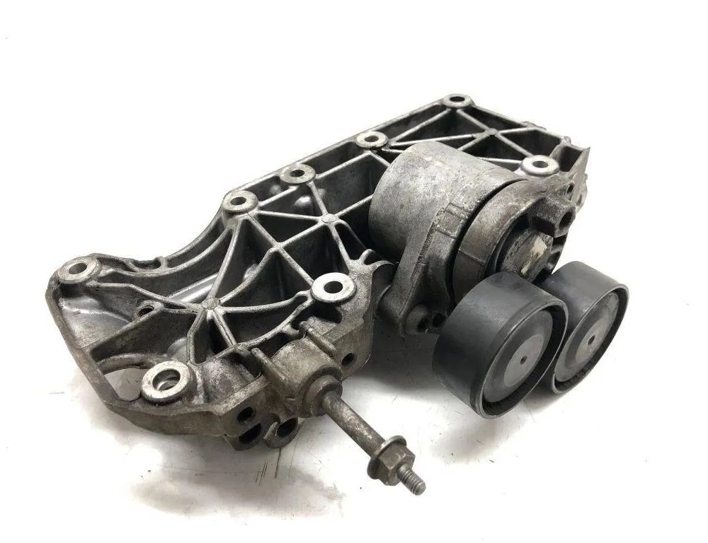 BMW 5 Series F10/F11 (2009-2017) Кронштейн генератора 850686305 32214174