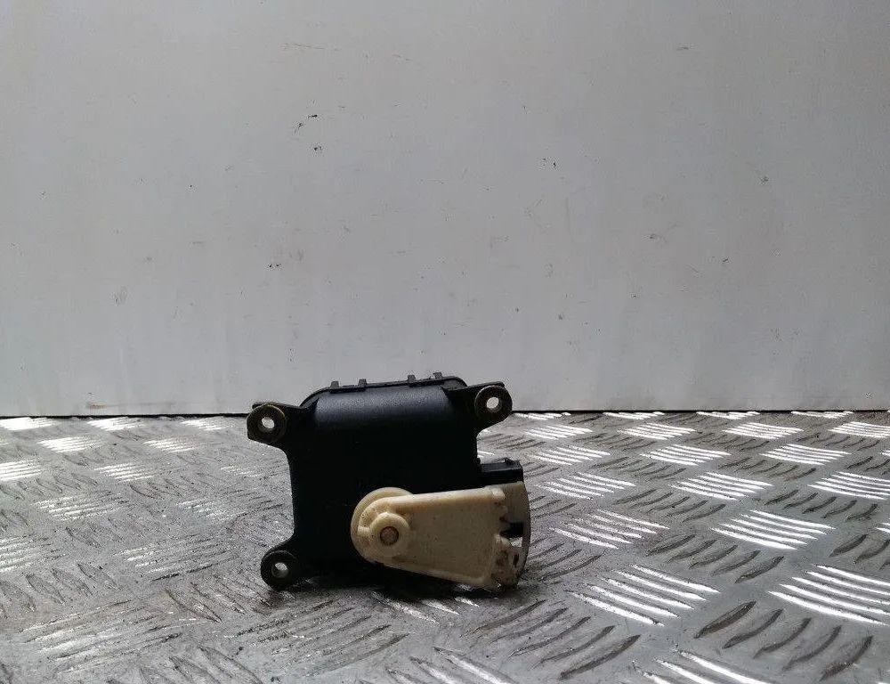 CITROËN C5 1 generation (2001-2008) Привід двигуна заслінки обігрівача салону 0132801217 28415799