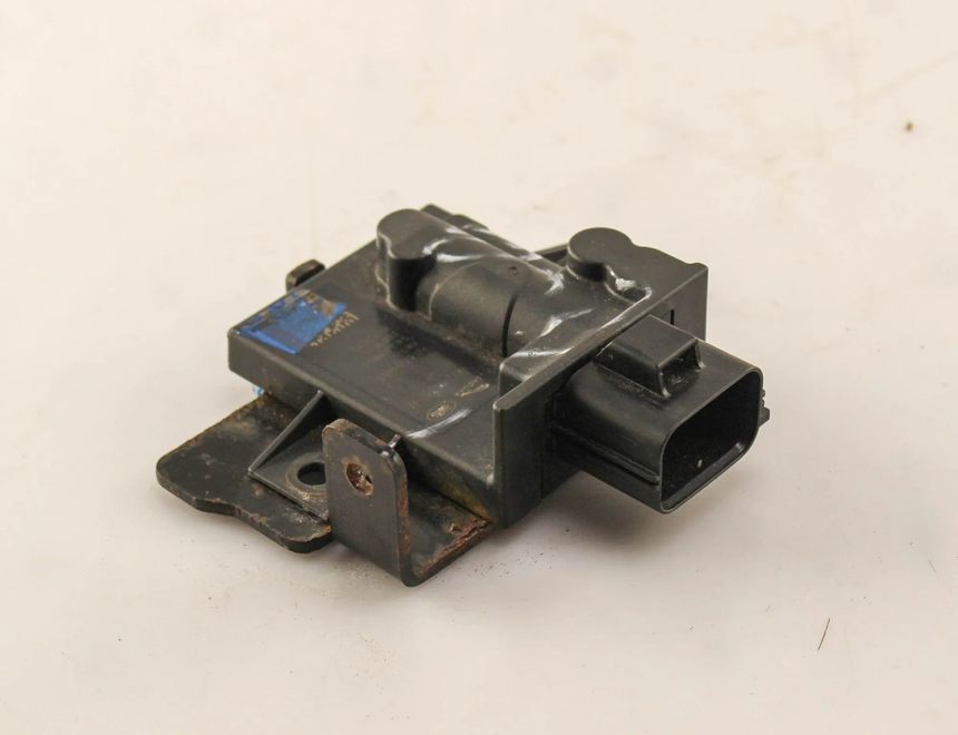 LAND ROVER Range Rover Evoque L538 (1 gen) (2011-2020) Керування паливним насосом FK729D370AF 21392827