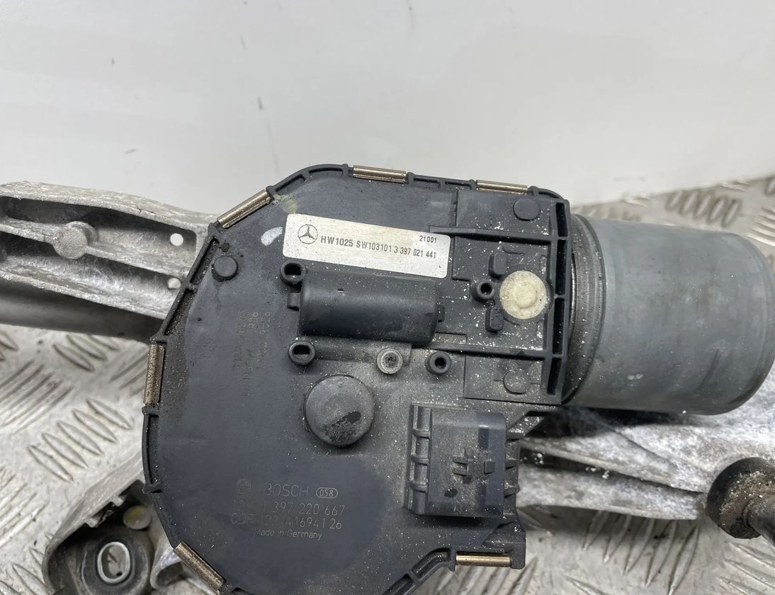 MERCEDES-BENZ C-Class W204/S204/C204 (2004-2015) Трапеции стеклоочистителей A2048201140,3397021441,1397220667 22047820