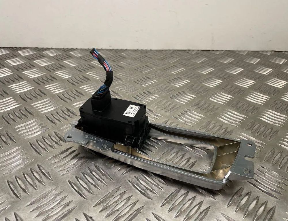 BMW 5 Series F10/F11 (2009-2017) Кнопка ручного гальма 9217594 30992015