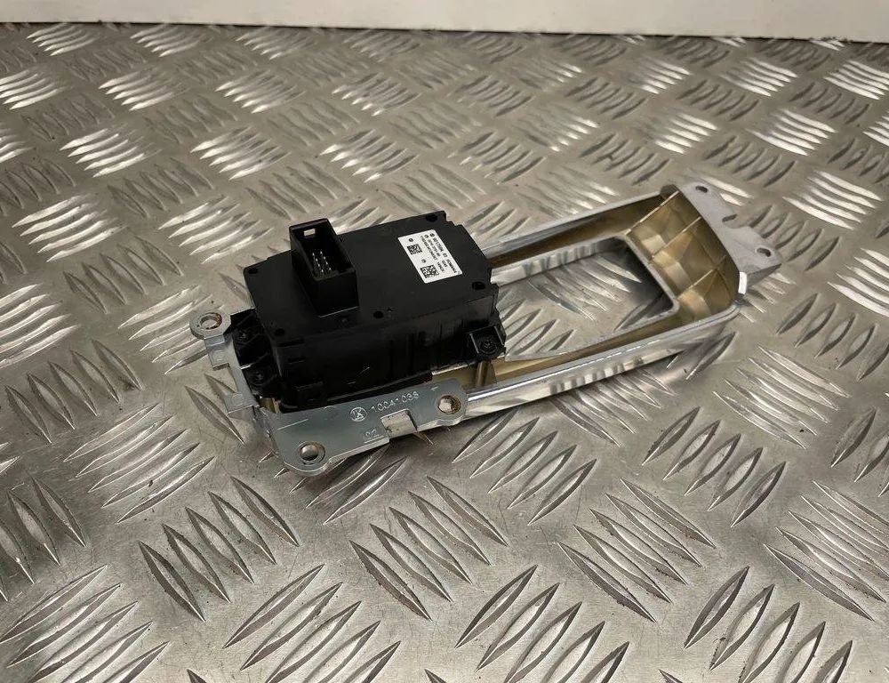 BMW 5 Series F10/F11 (2009-2017) Кнопка ручного гальма 9217594 30997026