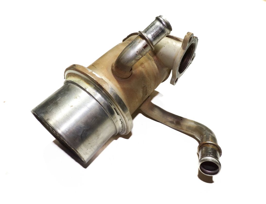 VOLKSWAGEN Jetta 6 generation (2010-2018) Охладитель Eгр 04L131512AJ 17929680