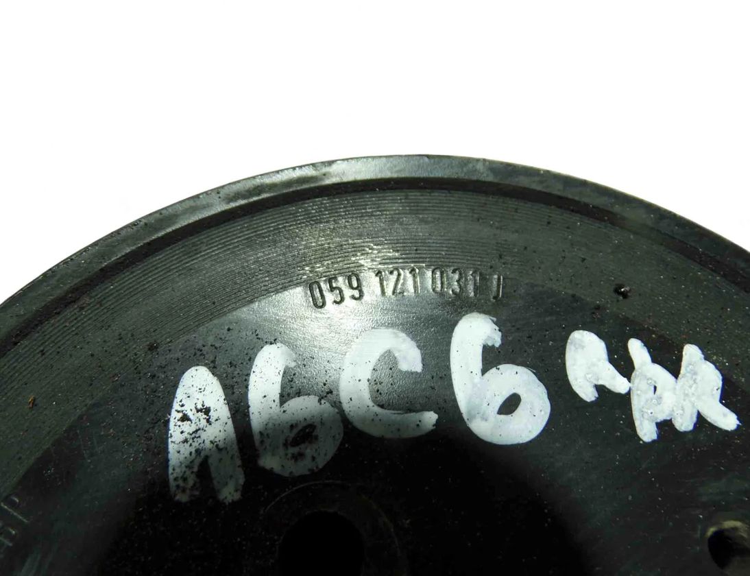 AUDI A6 C6/4F (2004-2011) Шків водяного насоса 059121031J 32581673