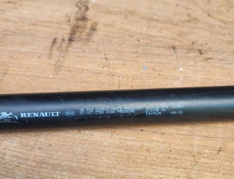 RENAULT Espace 4 generation (2002-2014) Правий газовий демпфер задньої дверці 8200021974 31510474