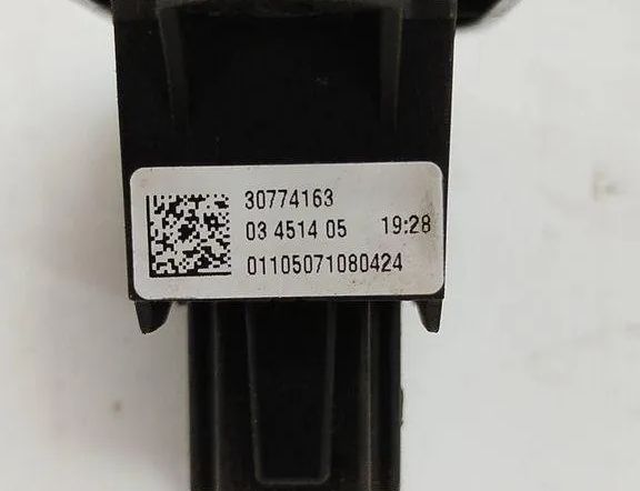 VOLVO V50 1 generation (2003-2012) Кнопка стеклоподъемника задней правой двери 30774163 31948479