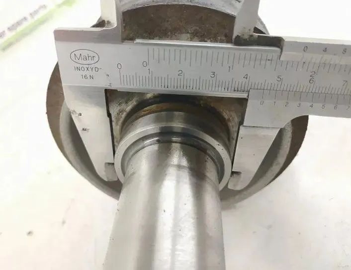 MERCEDES-BENZ C-Class W204/S204/C204 (2004-2015) Полуось задняя левая 2043502110,A2043502110 27147545