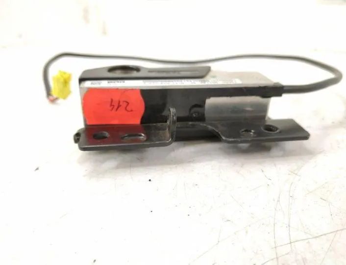 MERCEDES-BENZ E-Class W211/S211 (2002-2009) Пряжка ремня безопасности переднего левого сиденья 27153133