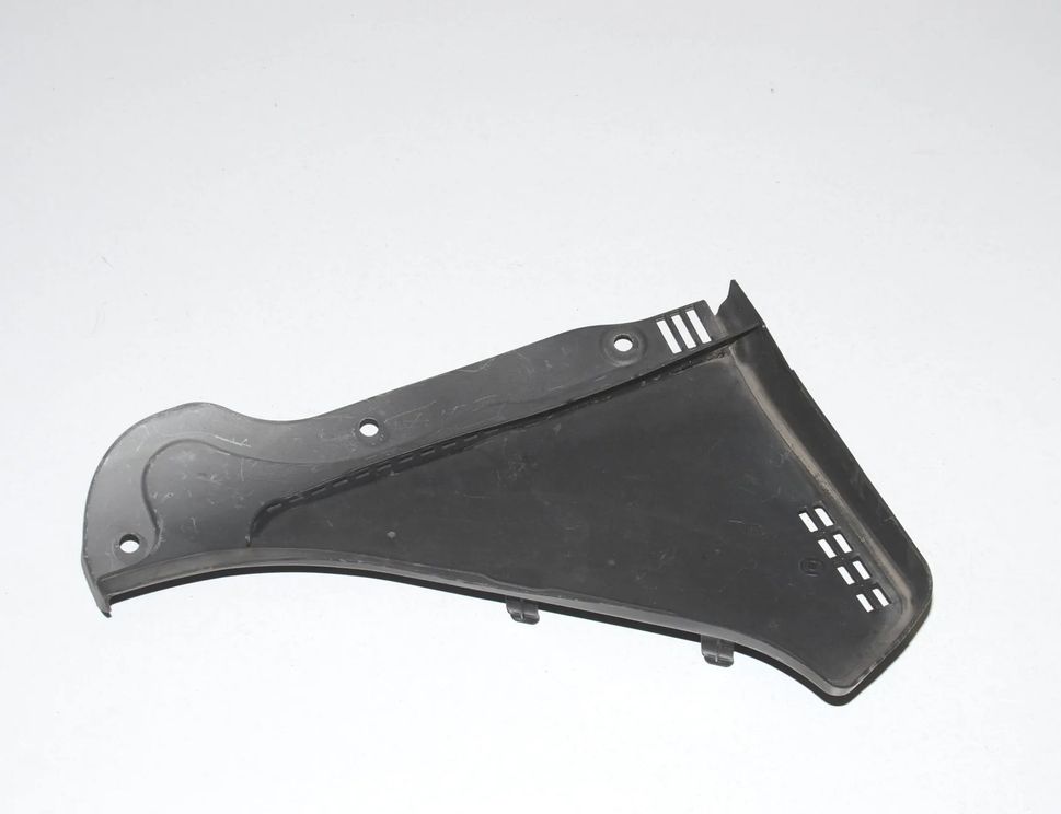 BMW 5 Series F10/F11 (2009-2017) Обшивка капота склоочисника 51717216977,7216977 14135293