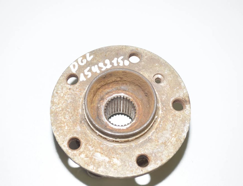 BMW 5 Series F10/F11 (2009-2017) Подшипник ступицы задний правый 6850159,6850156,8343733,8346147,8332213,8331553,6775021,33406850159,33406850156,33408343733,33408346147,33408332213,33408331553,33416775021 15512795