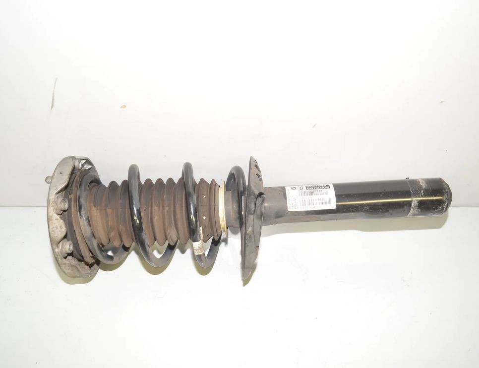 BMW 1 Series F40 (2019-2024) Амортизатор передний правый 31306877062,6866753,31336866753,31336892617,6892617,31305A04C12,5A04C12,31306880575,6880575,31306884181,6884181,31306884457,6884457,6877062 28528283