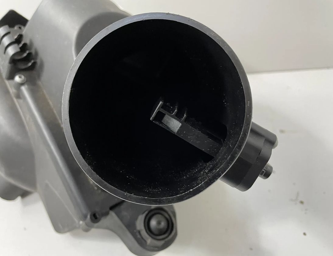 BMW M5 F10 (2011-2016) Коробка повітряного фільтра 7843292 12119770