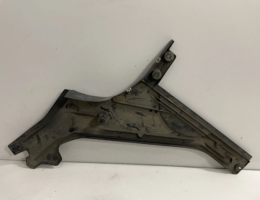 BMW 6 Series F06/F12/F13 (2010-2018) Защита днища левая 7312831 13863056