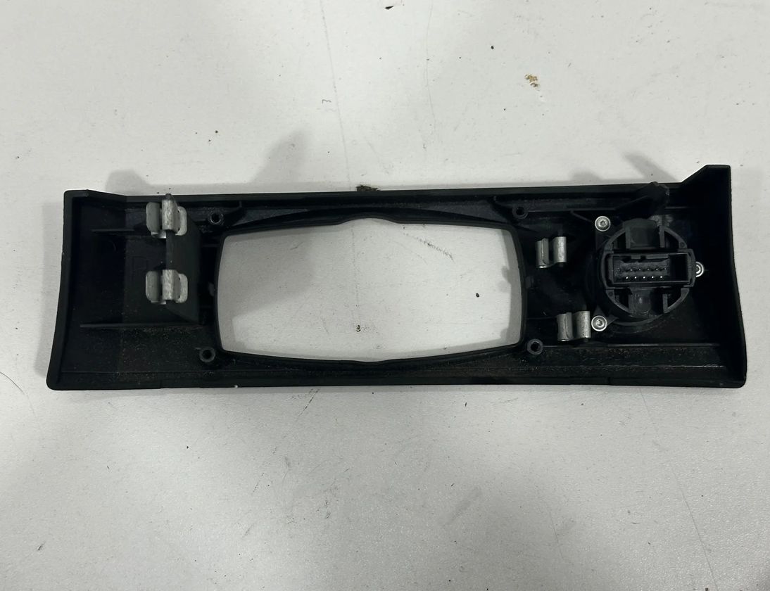 BMW 5 Series E60/E61 (2003-2010) Кнопка запалювання 6979533 22809955