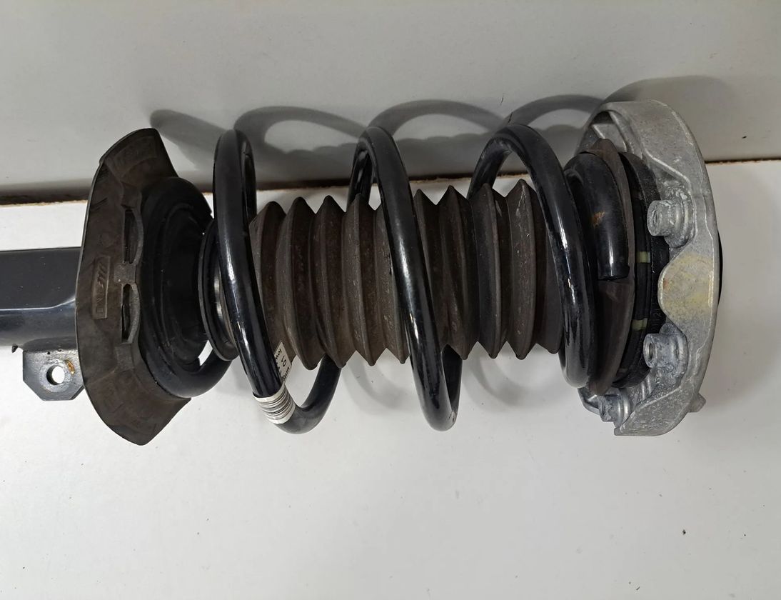 BMW X2 F39 (2017-2023) Амортизатор передний левый 6888465,6892617,6873388 27952733