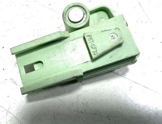 BMW 5 Series E60/E61 (2003-2010) Боковой датчик удара правый 65779118167,9118167,5WK43865 24735098