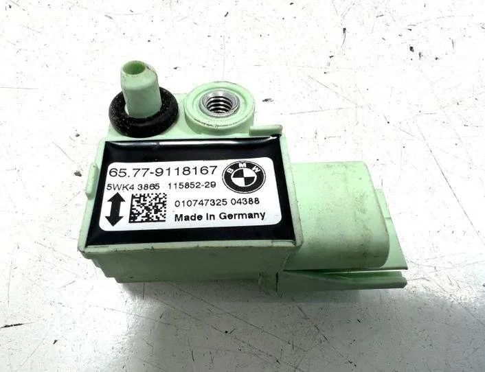 BMW 5 Series E60/E61 (2003-2010) Боковой датчик удара правый 65779118167,9118167,5WK43865 24735098