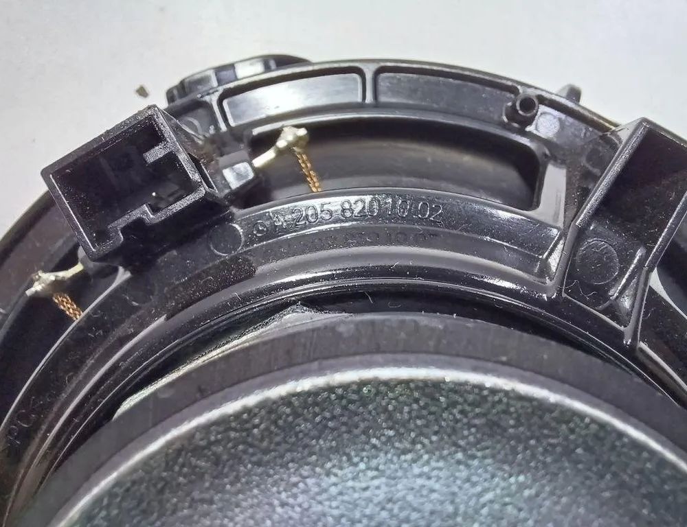 MERCEDES-BENZ GLC X253 (2015-2024) Гучномовець передньої правої двері A2058201002 31143621