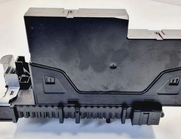 MERCEDES-BENZ SLC-Class R172 (2016-2020) Блок запобіжників 5DK011023 31089312