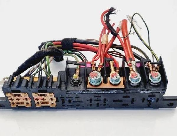 AUDI A6 C6/4F (2004-2011) Комплект ЕБУ двигуна 3B0907552J 31099286