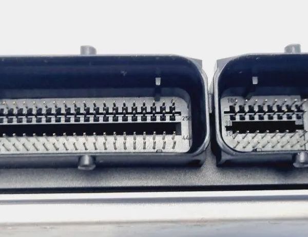 AUDI A6 C6/4F (2004-2011) Комплект ЕБУ двигуна 3B0907552J 31099286